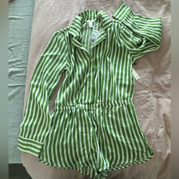 forever21 green/white long sleeve shirt style romper - Picture 2 of 4